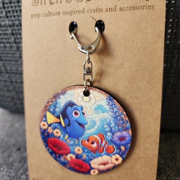 Finding Nemo Dory key chain bag clip Disney - Picture 2 of 2